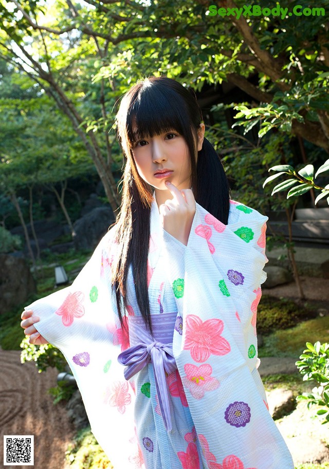 Emi Kurita - Gossip Porno Dangle No.6fef04