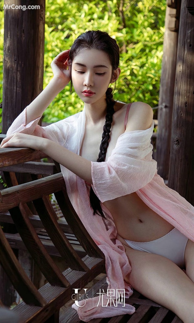 UGIRLS - Ai You Wu App No. 1250: Model Irene (萌 琪琪) (35 photos) No.5d075e