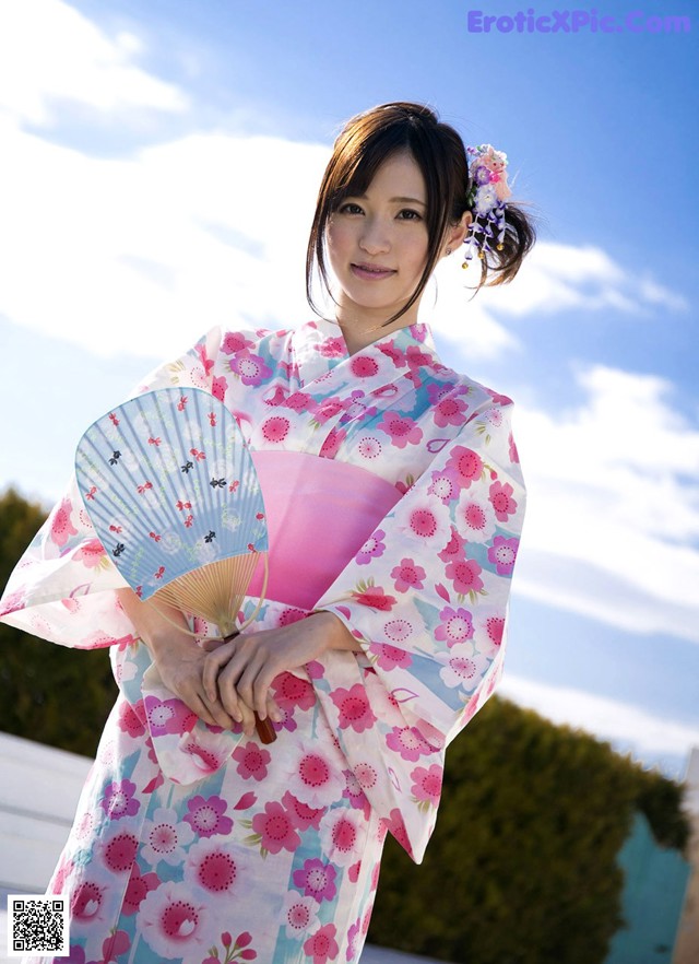 Moe Amatsuka - Gym Sall School No.484479